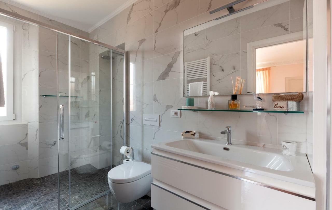 Villa La Dolce Vita Oliveto Lario ภายนอก รูปภาพ